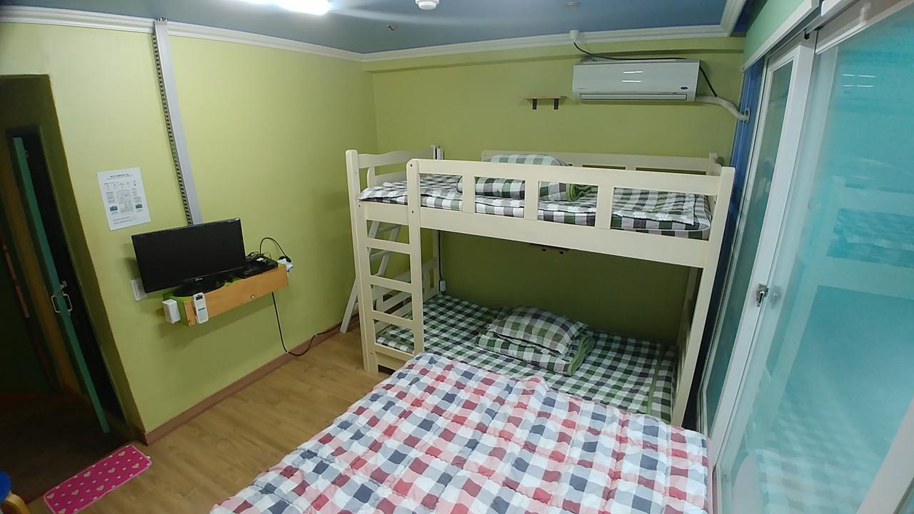 Bluefish Guesthouse Puszan Kültér fotó