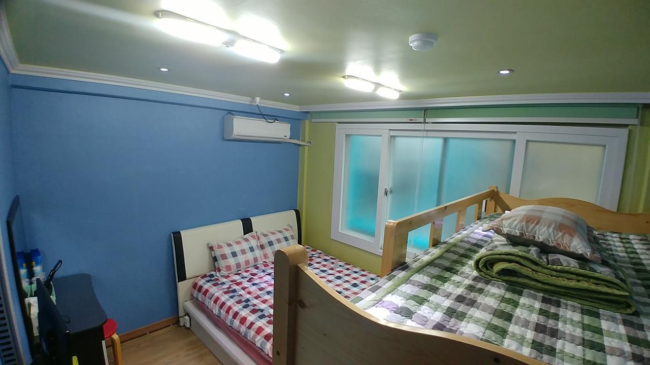 Bluefish Guesthouse Puszan Kültér fotó