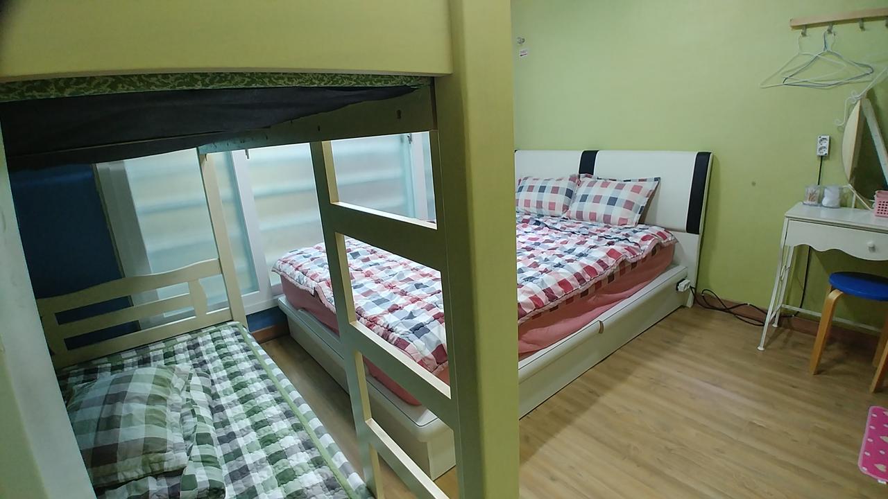 Bluefish Guesthouse Puszan Kültér fotó